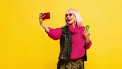 Žena po 50. roku života si musí uvedomiť: 9 vecí, ktoré v žiadnom prípade nemôže nosiť